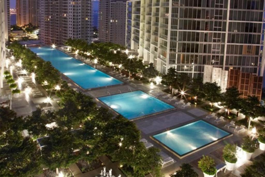 Luxury 5-Star Condo @37Th Floor In Icon Brickell 2B/2B Miami Bagian luar foto